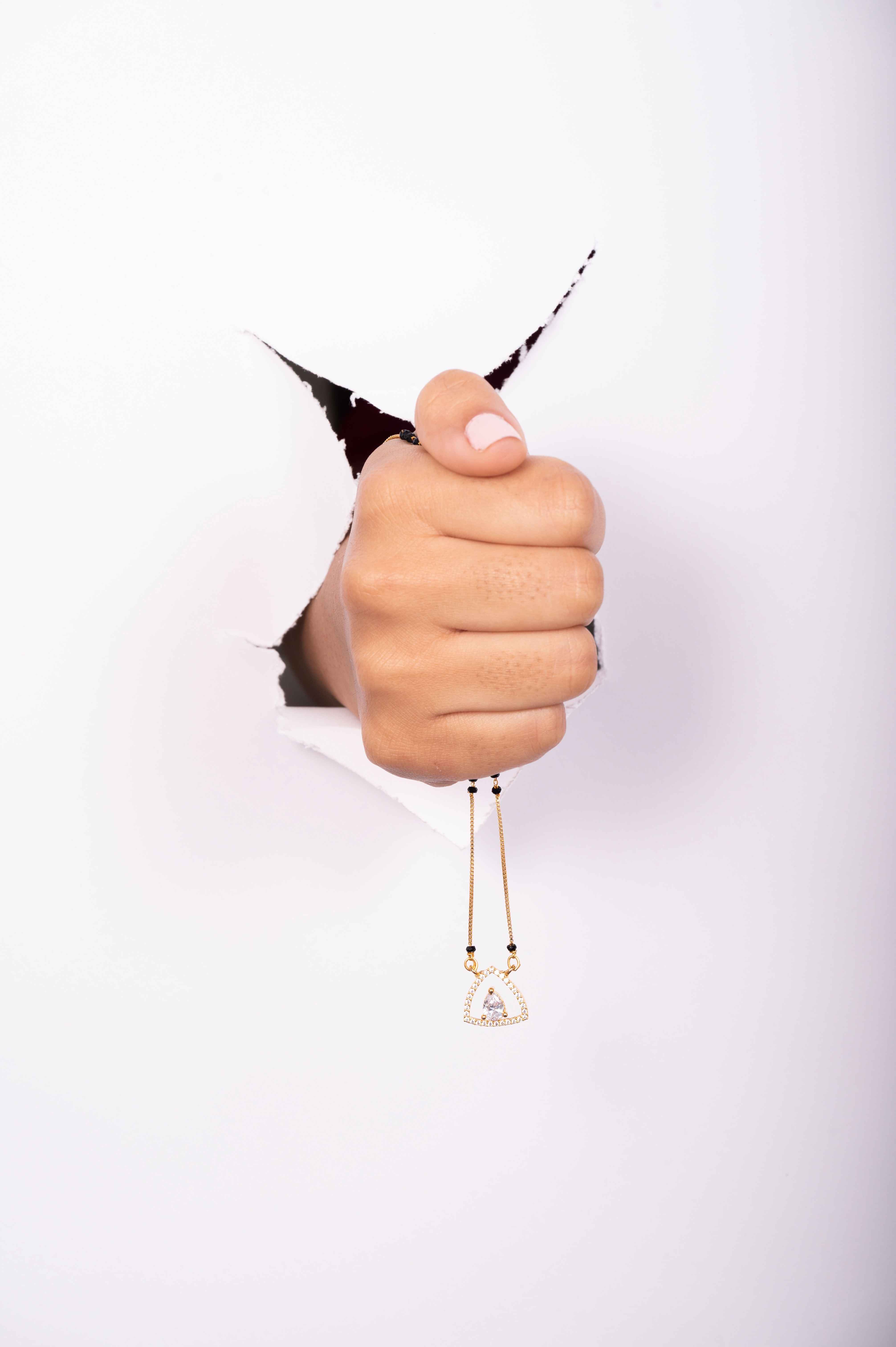 Akruti Mangalsutra zukiie jewels