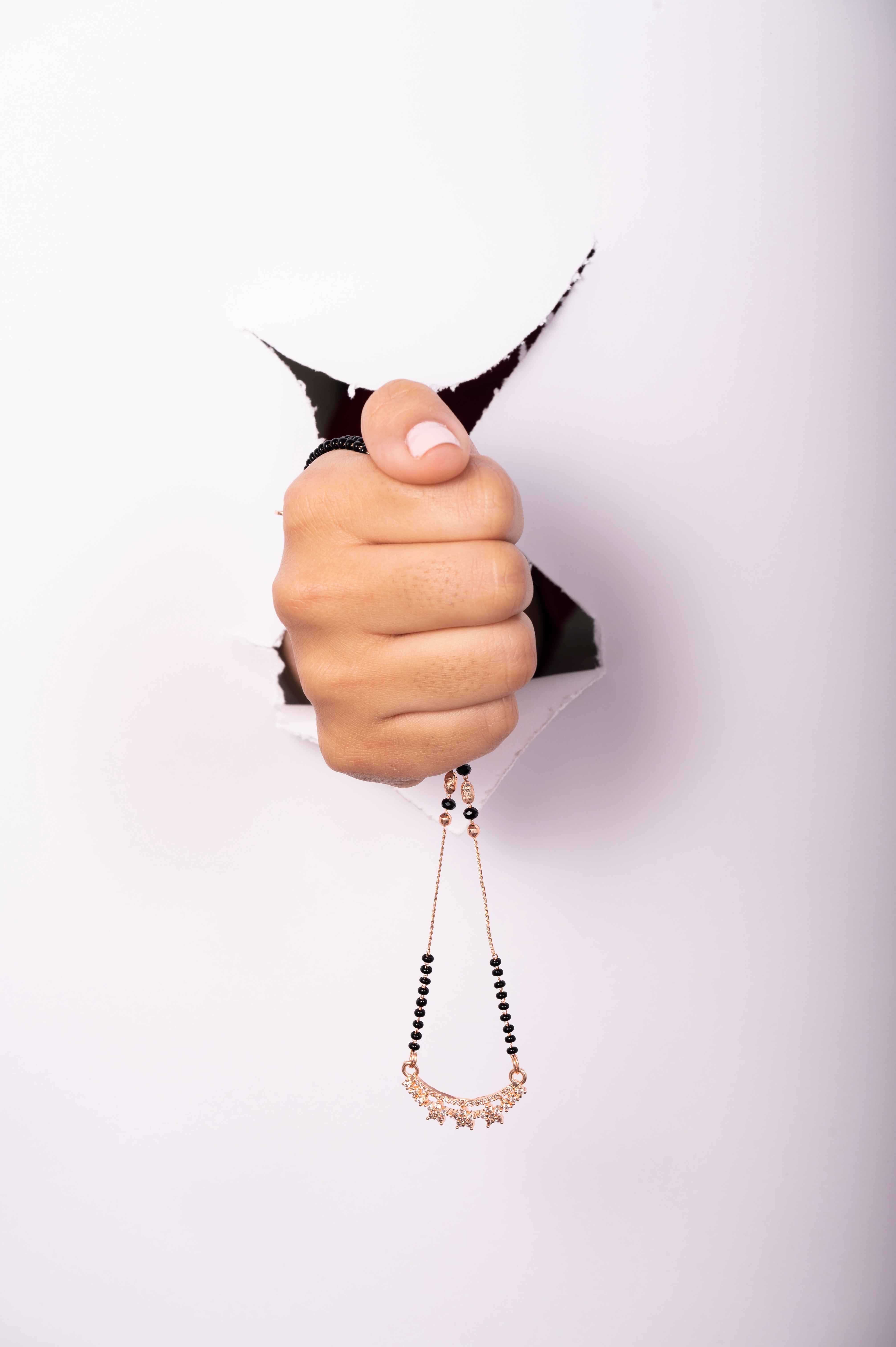 Chahana Mangalsutra-zukiie jewels