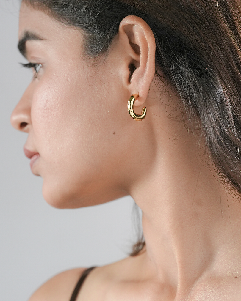 Crescent Earrings-Zukiie Jewels