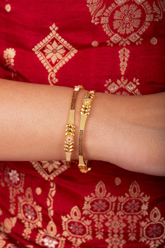 Lyra shine Bangles-Zukiie Jewels