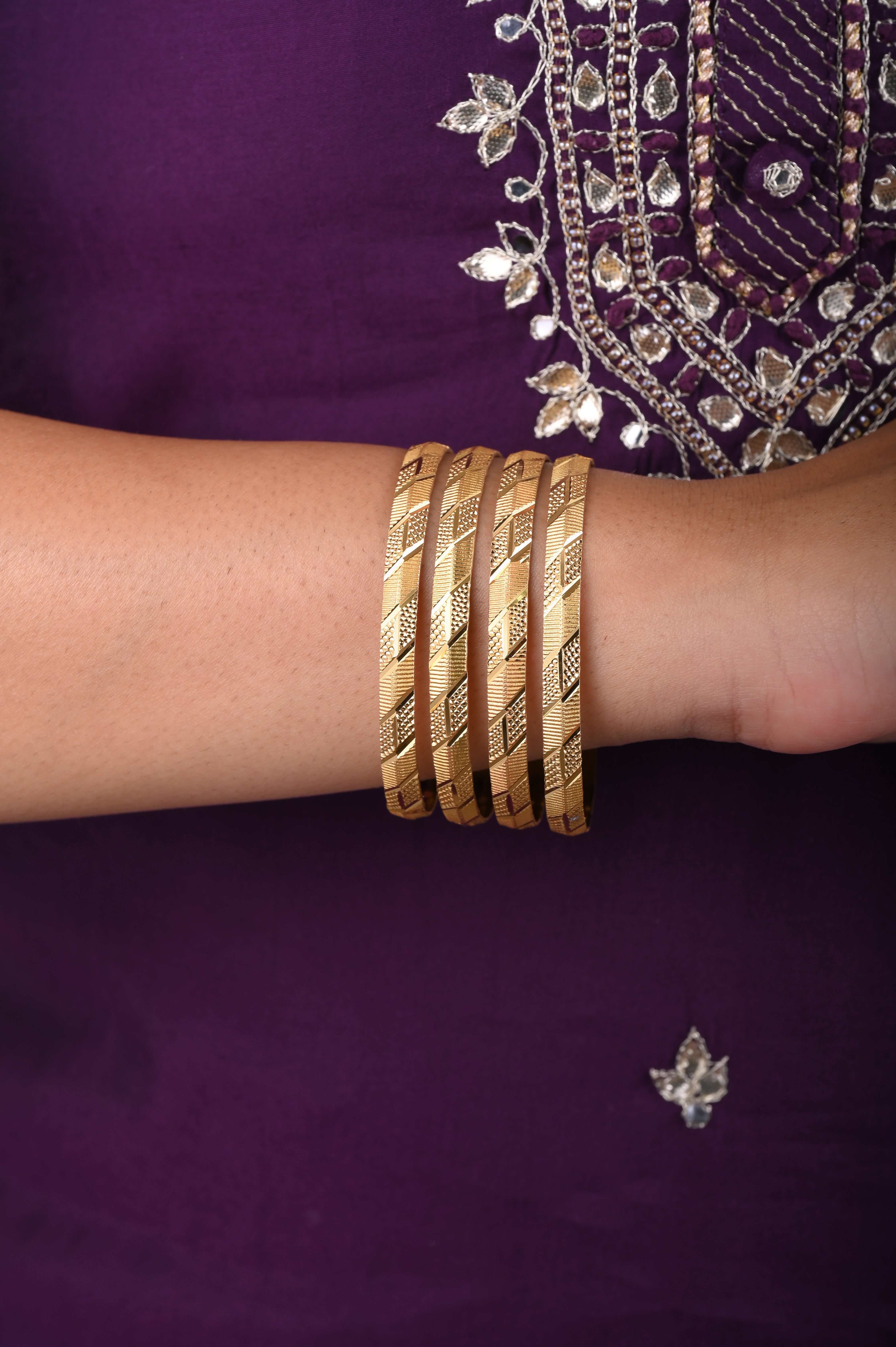 Mahek Bangles-Zukiie Jewels