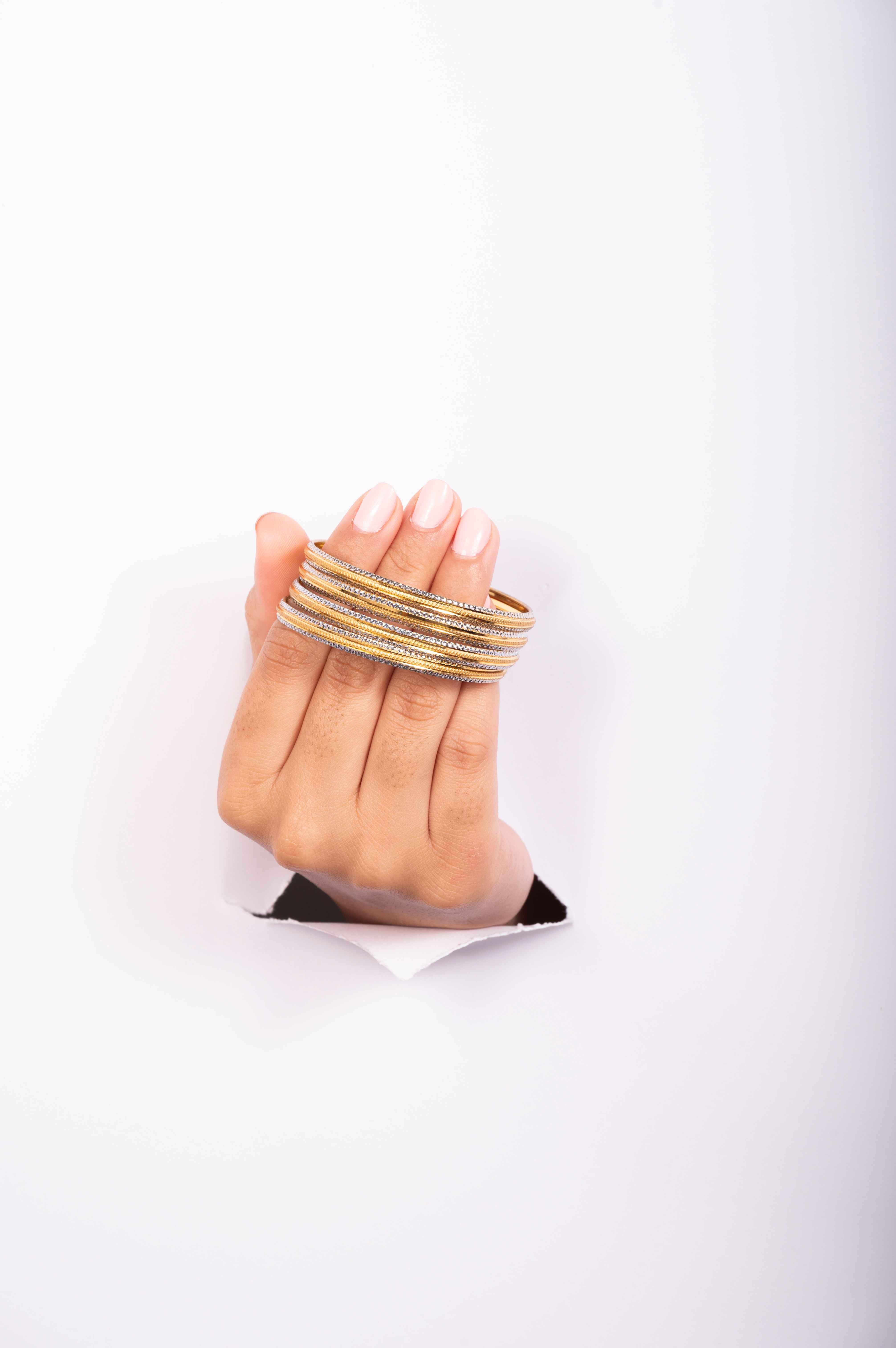 Moon Light Bangle Zukiie jewels