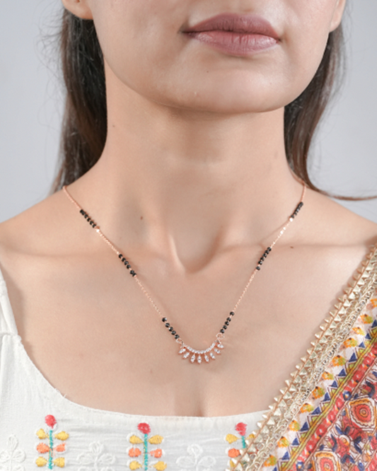 Vivanta Leaf Mangalsutra