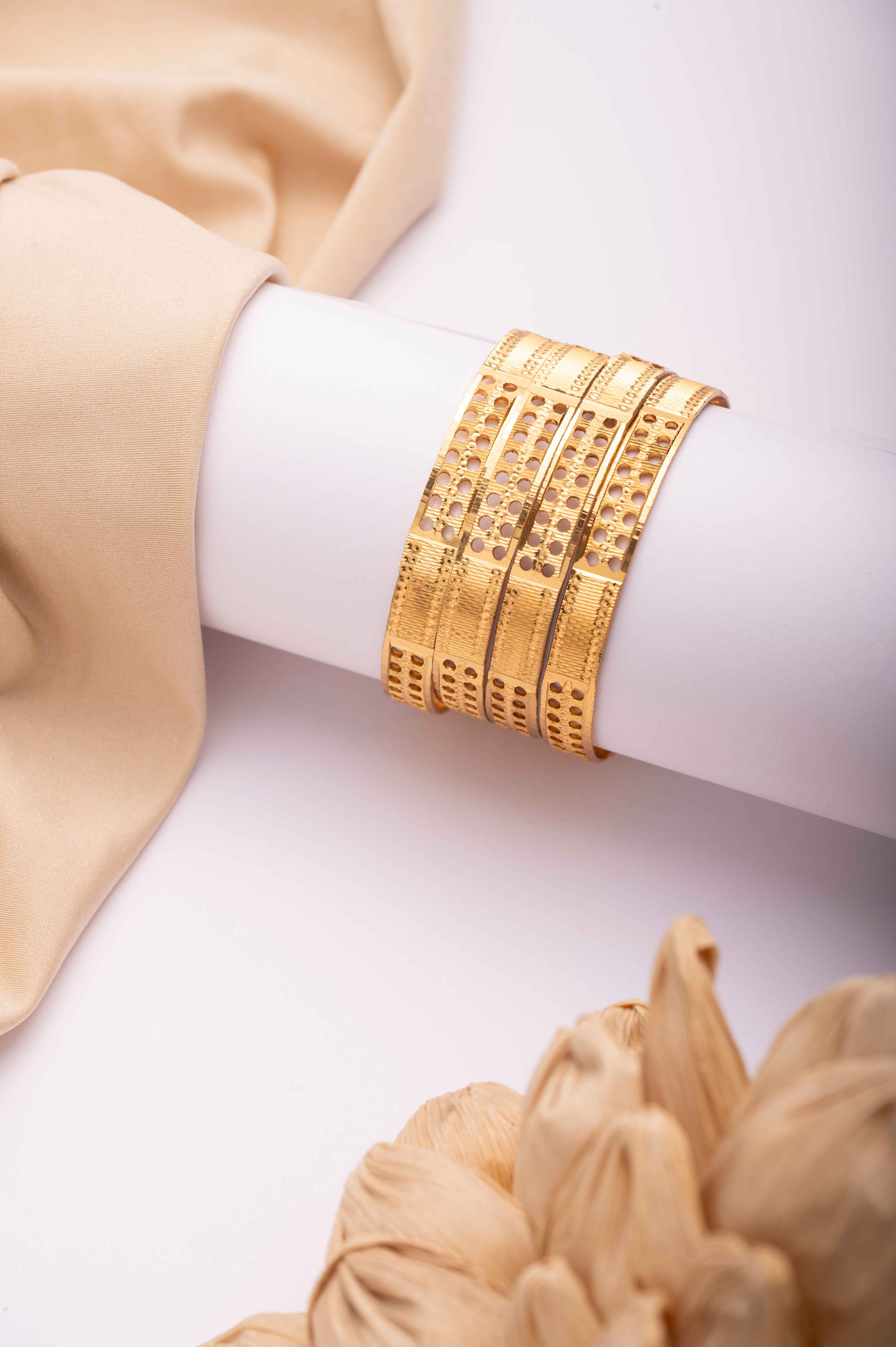 Rajshree Bangles-Zuiie Jewels