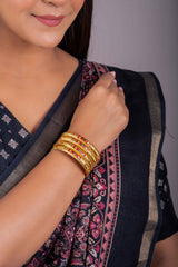 Roshni Wave Bangles-Zukiie Jewels