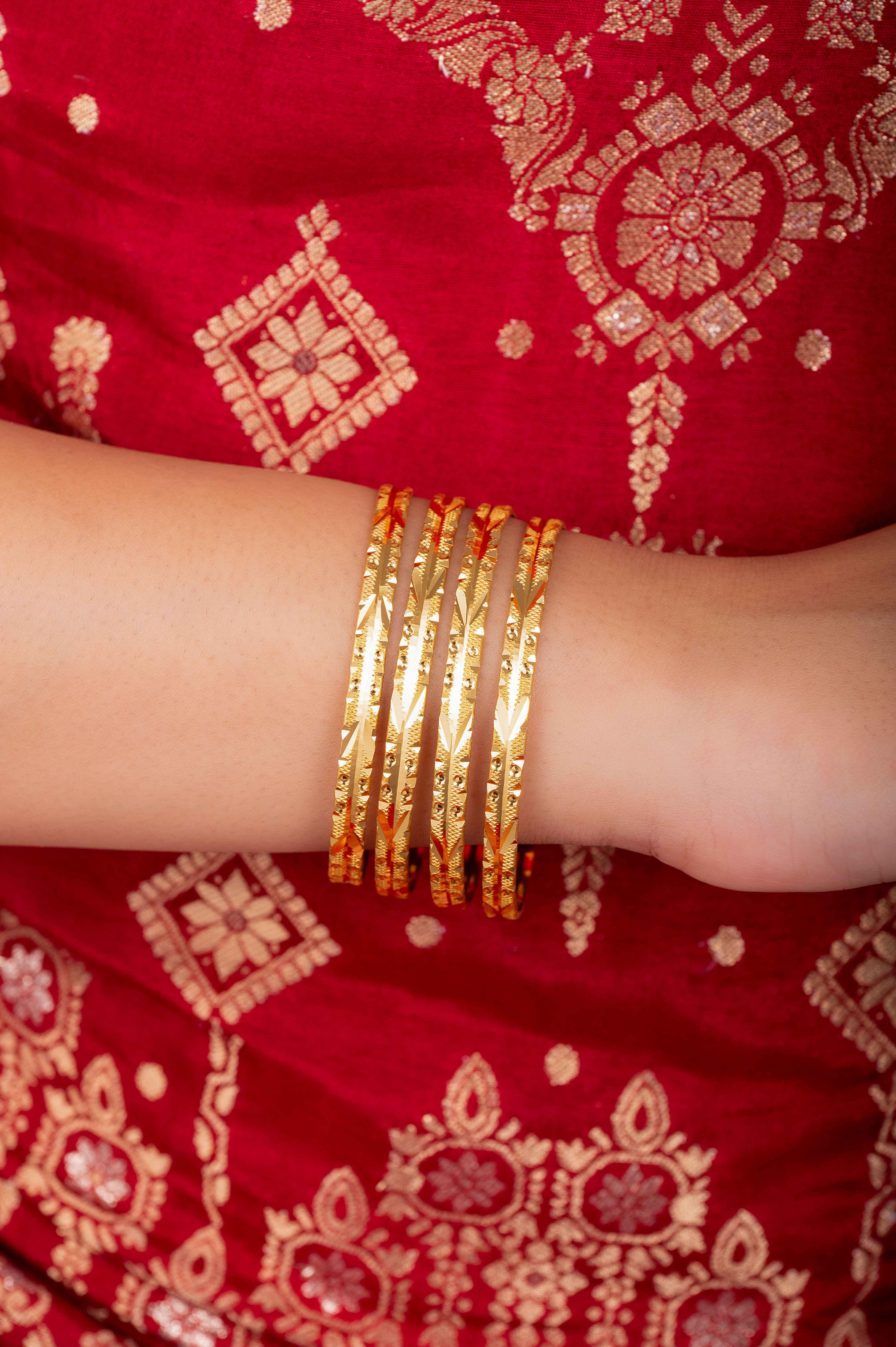 Tejasvi Bangles-Zukiie Jewels