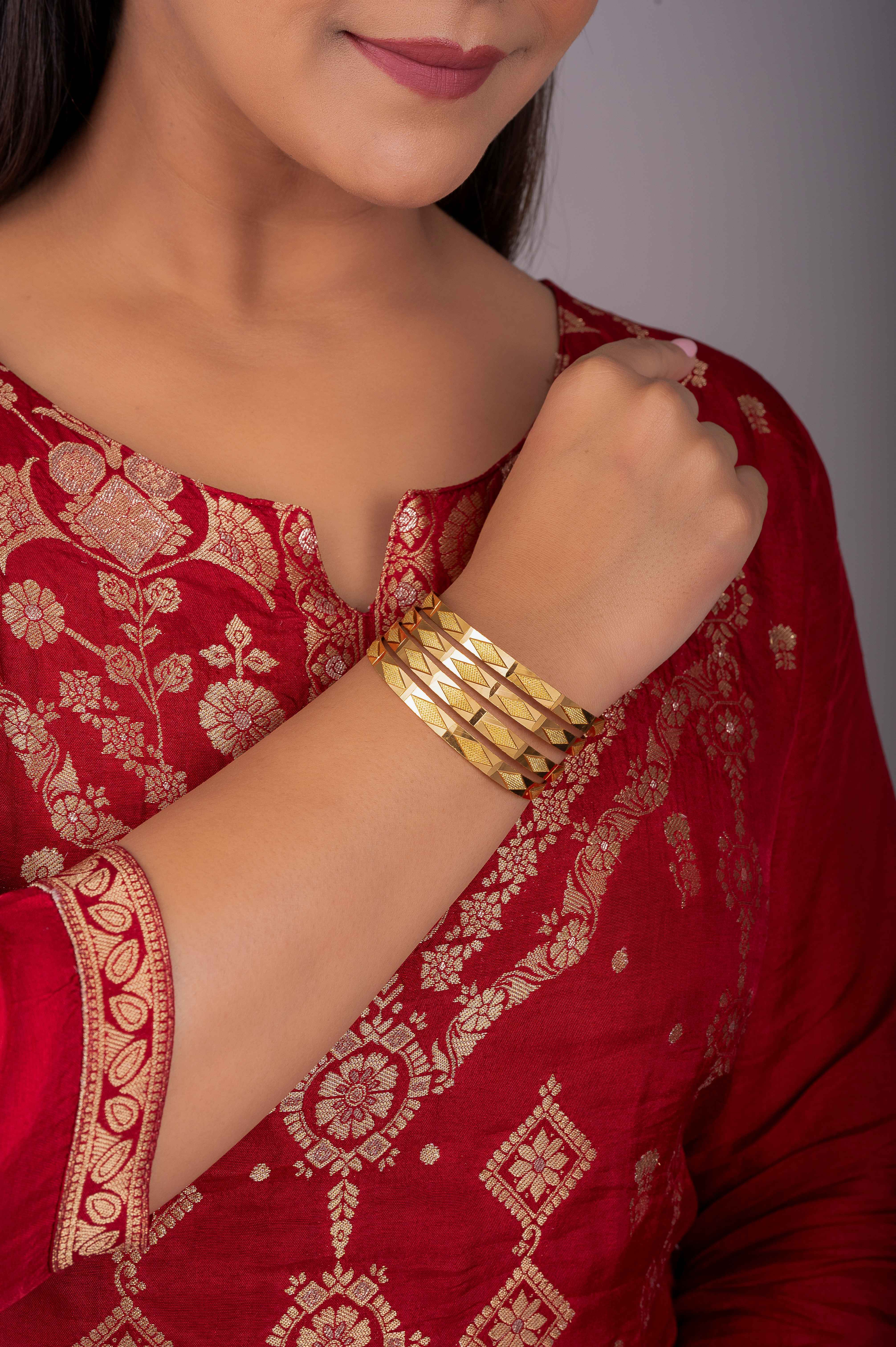 Tiny Bangles-Zukiie Jewels