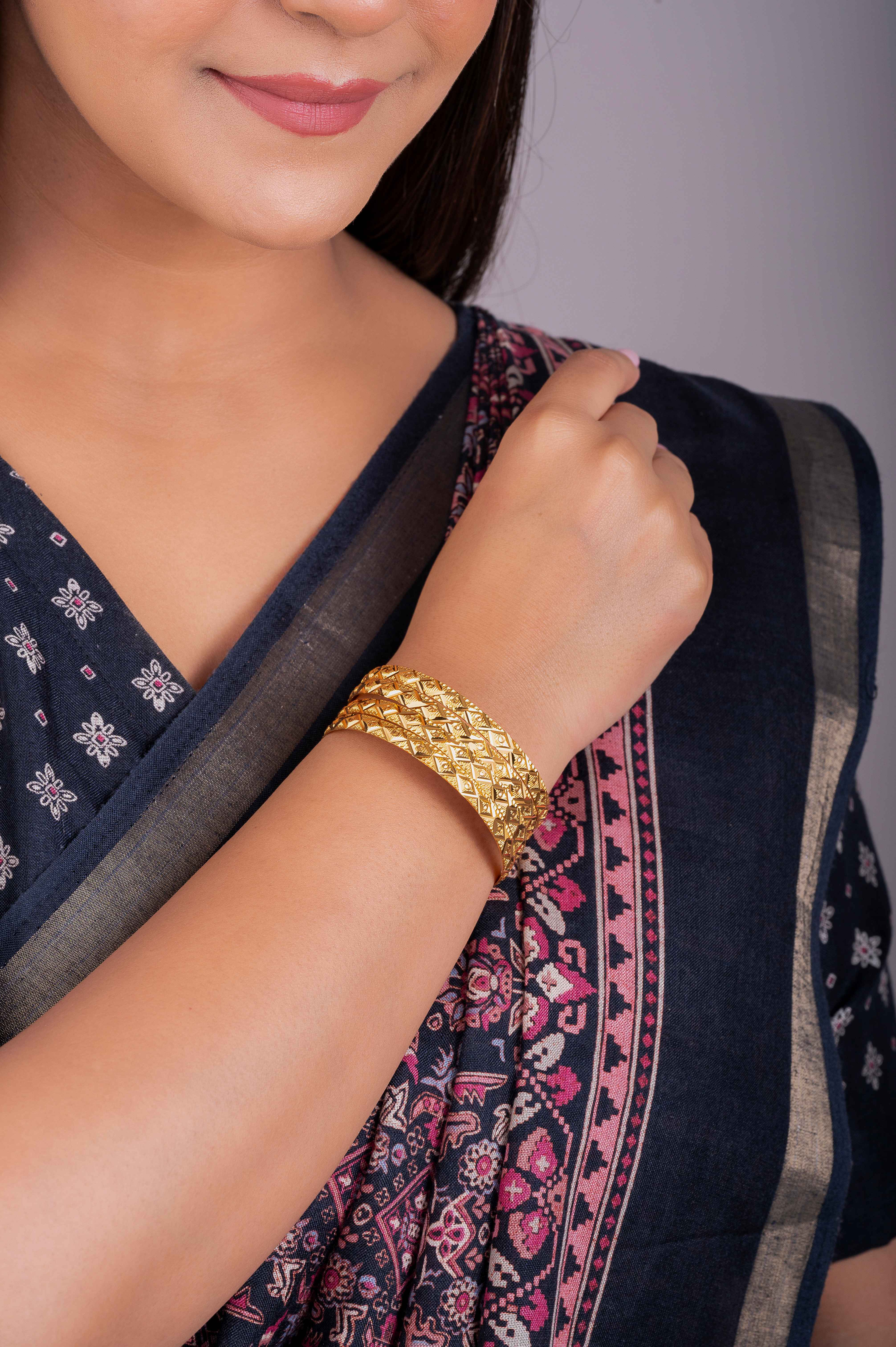 Ziyara Bangles-Zukiie Jewels