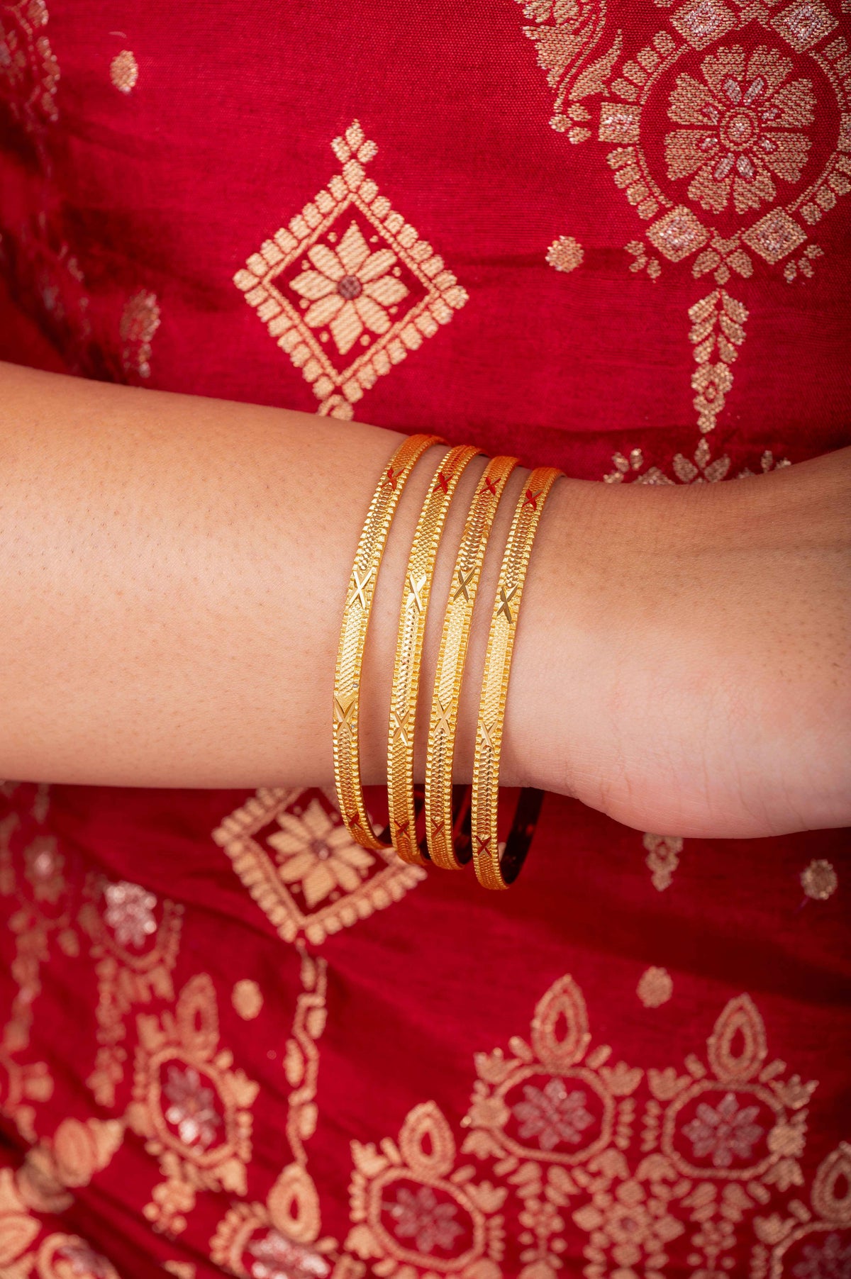 Aradhya Bangles-Zukiie Jewels
