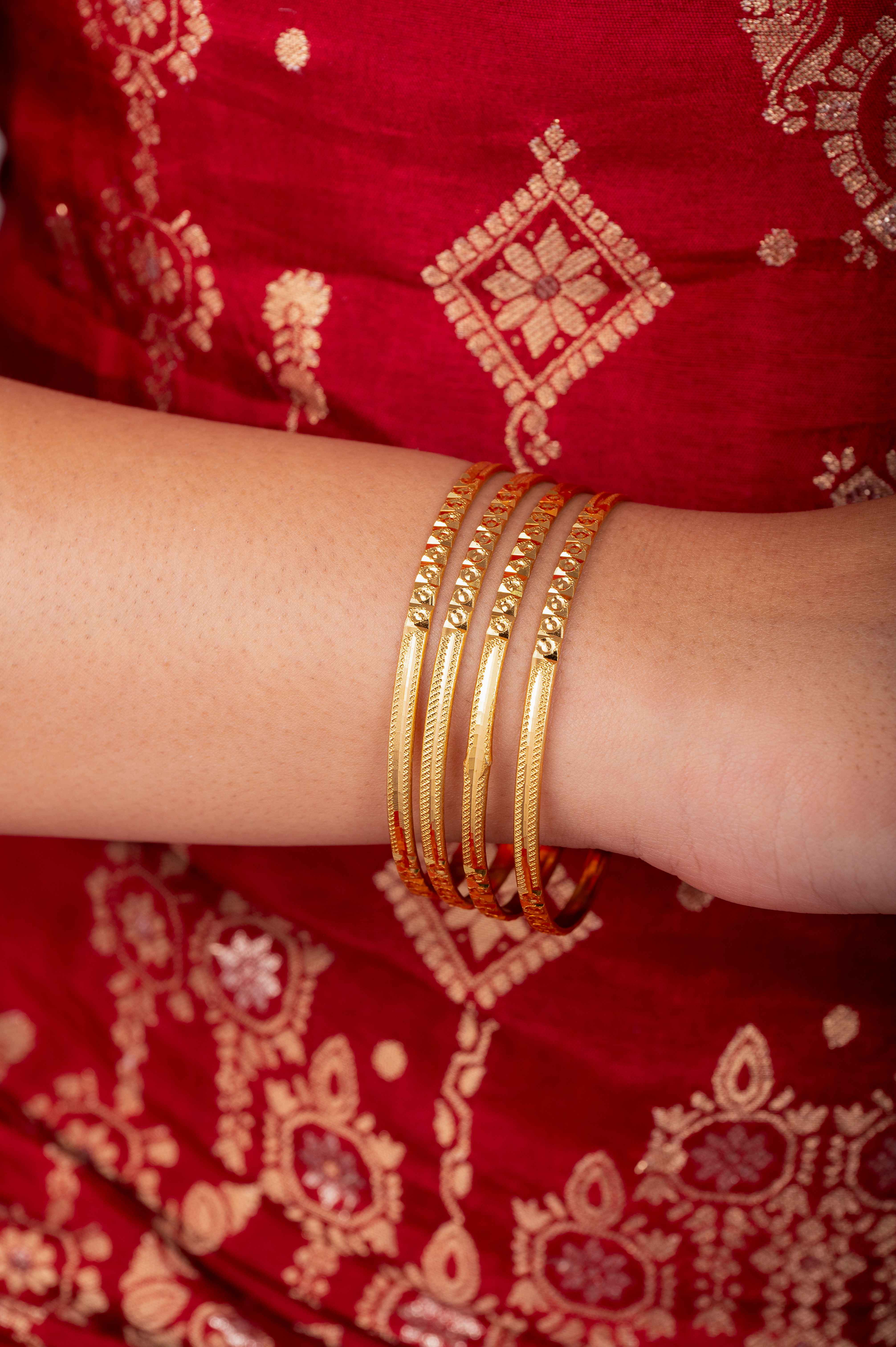 Khushbu Bangles-Zukiie Jewels 