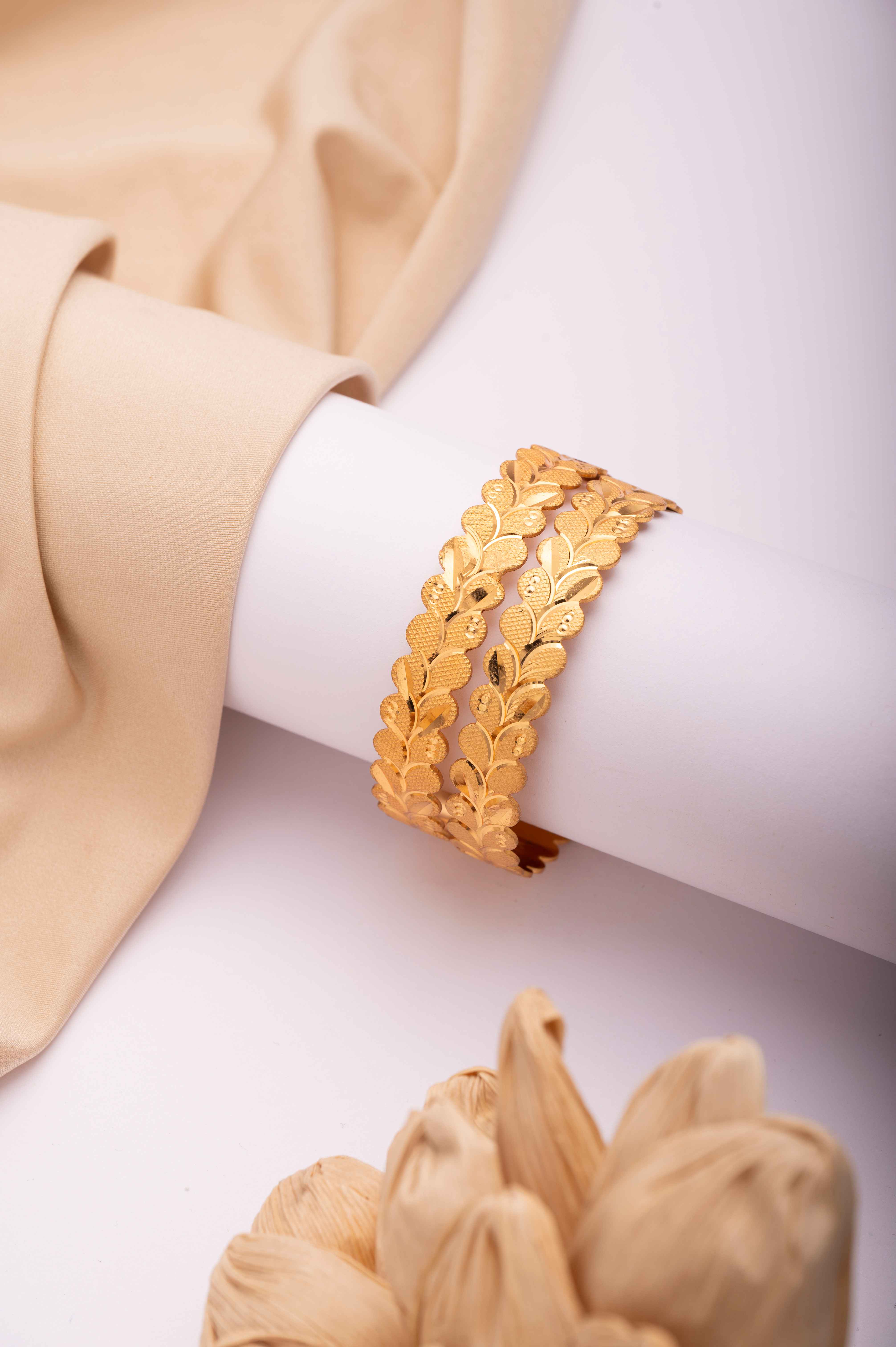 Leaf shine Bangles-Zukiie Jewels