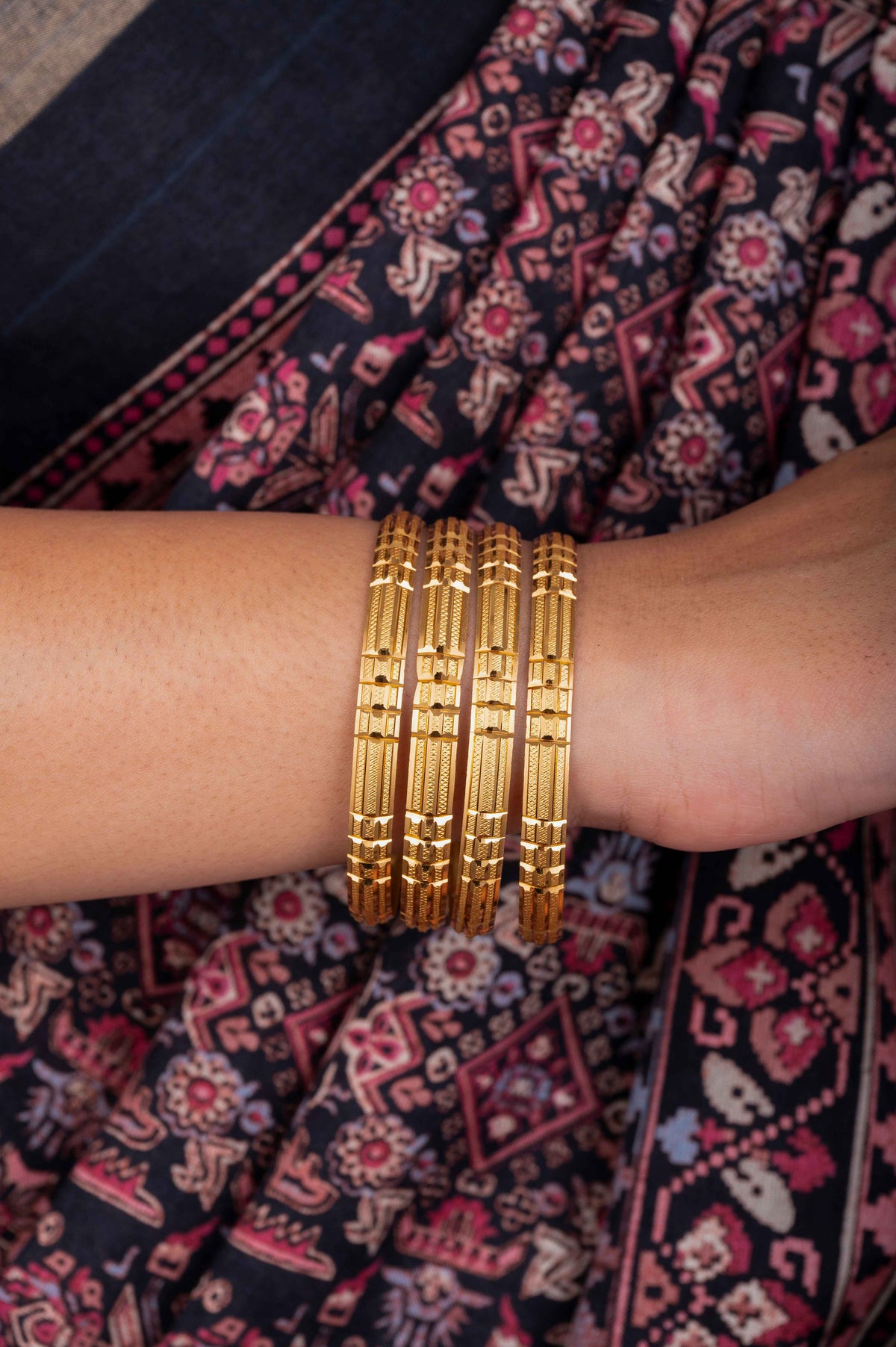 Sinara Bangles-Zukiie Jewels 
